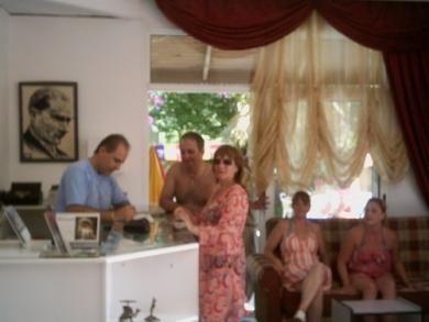 Ozcan Beach Hotel Turunç Bagian luar foto